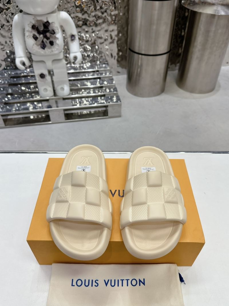 Louis Vuitton Slippers